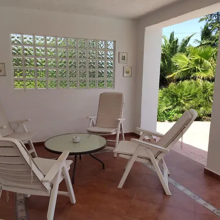 Villa With Private Pool, Bbq, Fitness Center & Sauna *