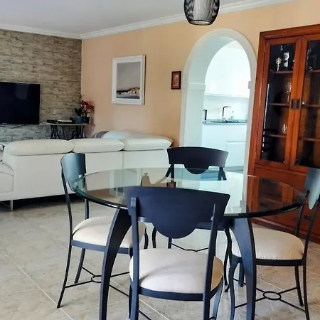 With Private Pool, Bbq, Fitness Center & Sauna San Vicente Raspeig